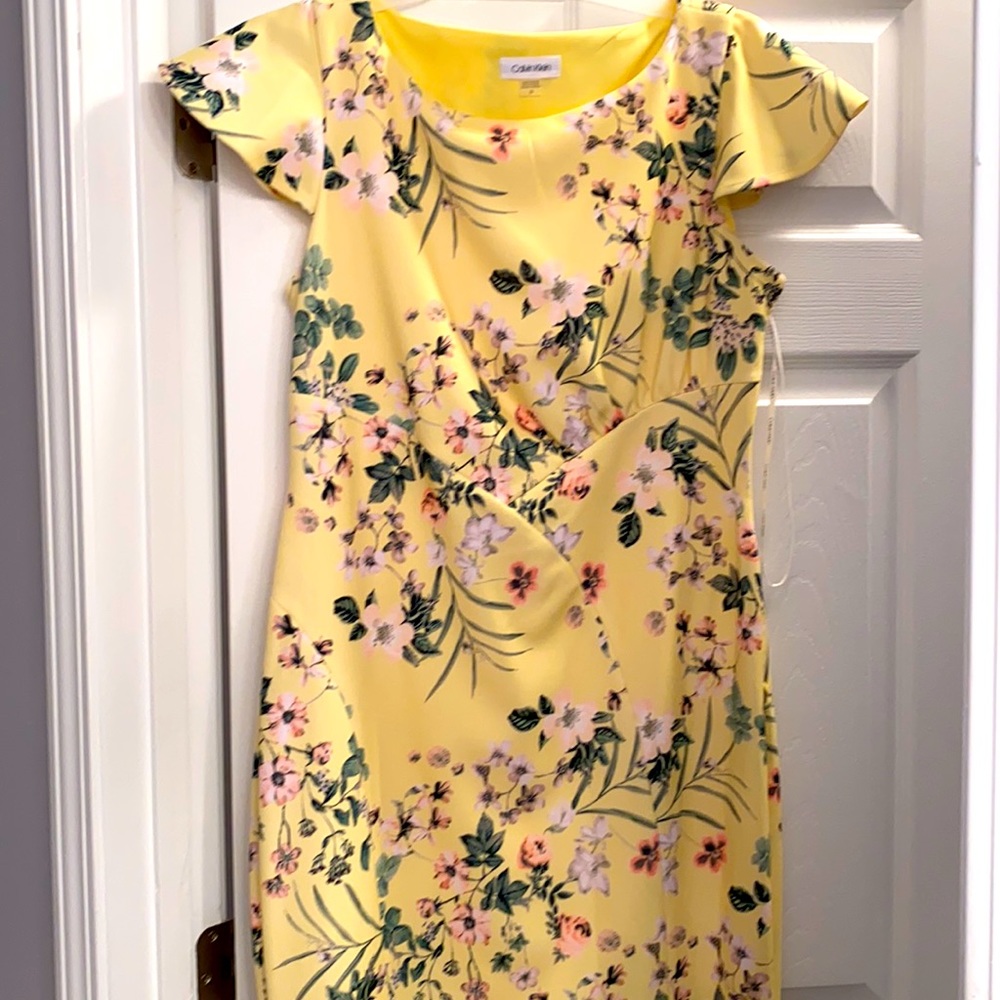 Calvin Klein. Colorful spring & floral dress.